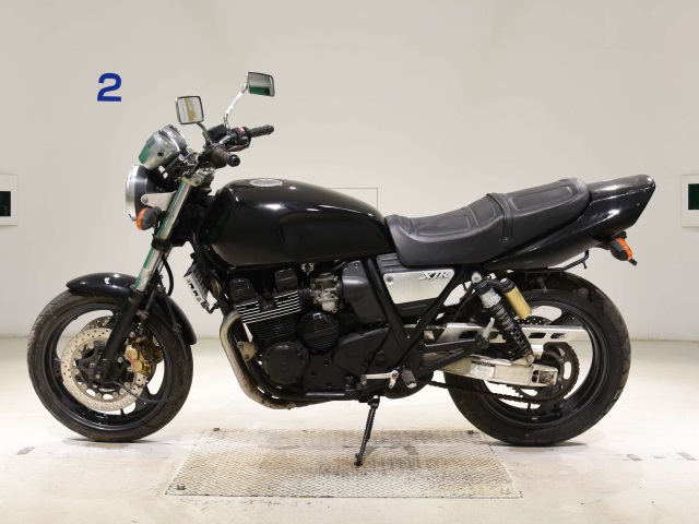 Yamaha XJR400R-1