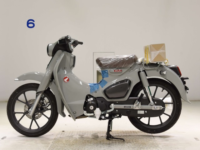 Honda C125-2