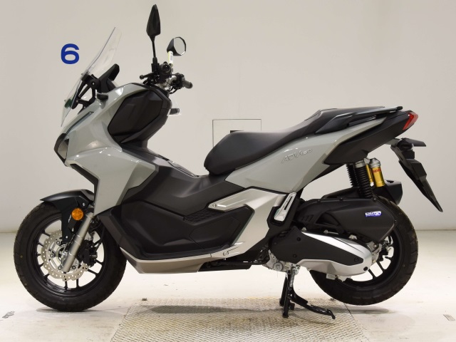 Honda ADV160