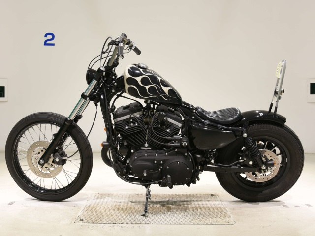 Harley-Davidson Iron 883 XL883N