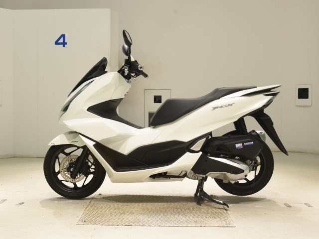 Honda PCX125-4
