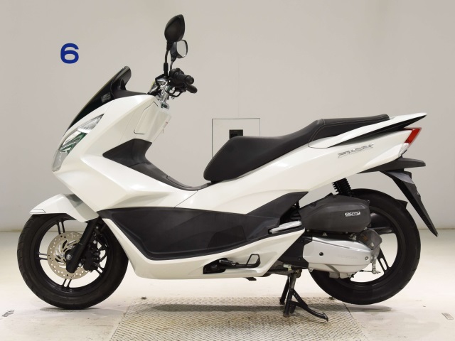 Honda PCX125-2
