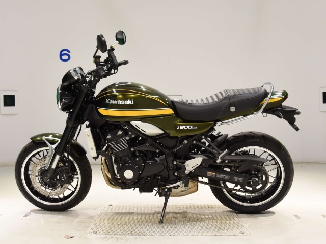 Kawasaki Z900RS