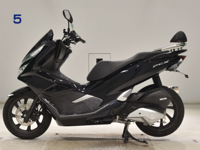 Honda PCX125-3