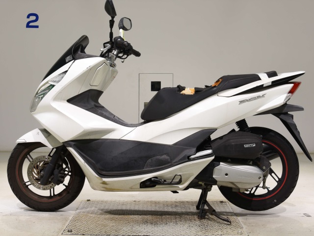 Honda PCX125-2