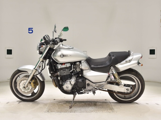 Honda X4