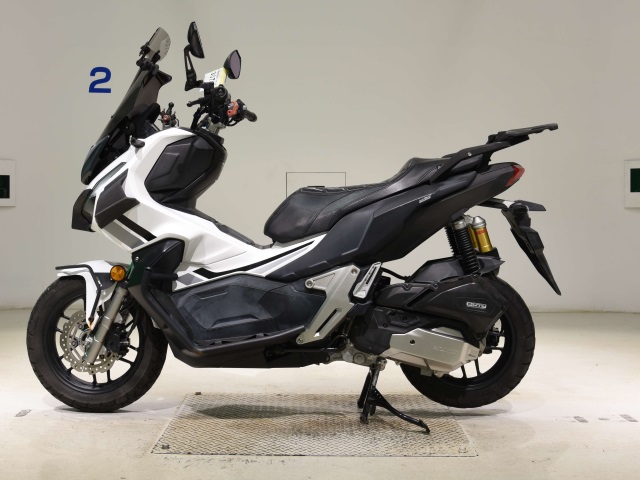 Honda ADV150