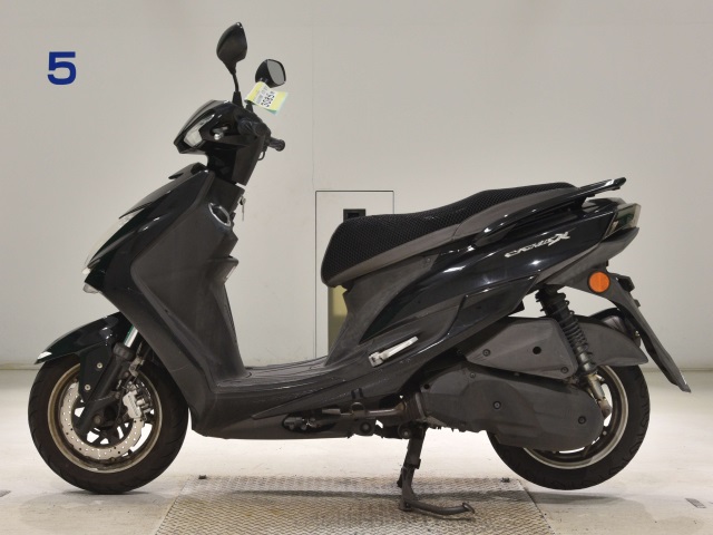 Yamaha CYGNUS 125XSR-3