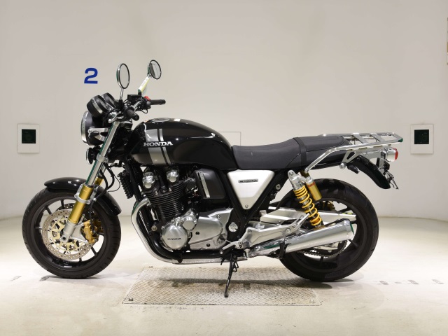 Honda CB1100RS