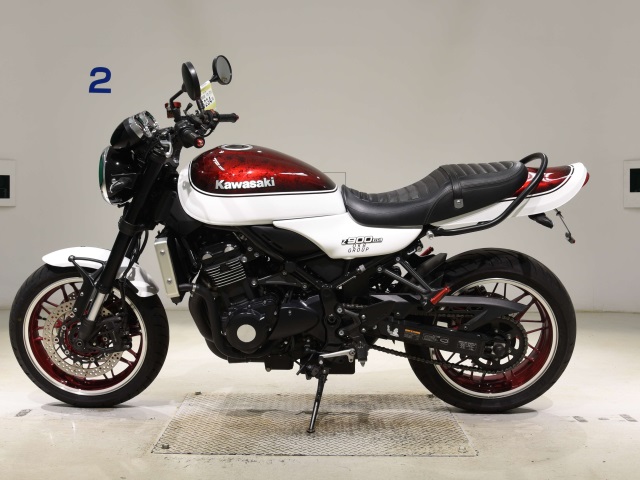 Kawasaki Z900RS