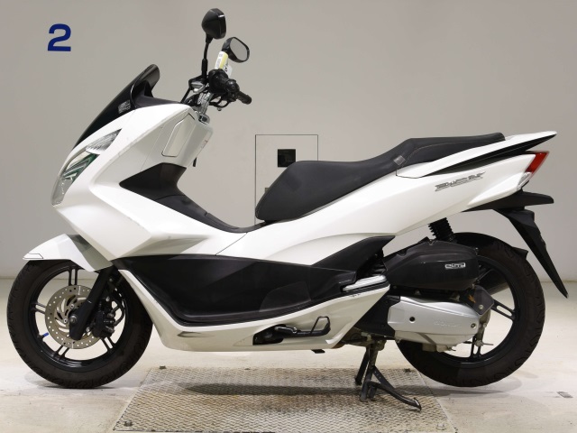 Honda PCX125-2