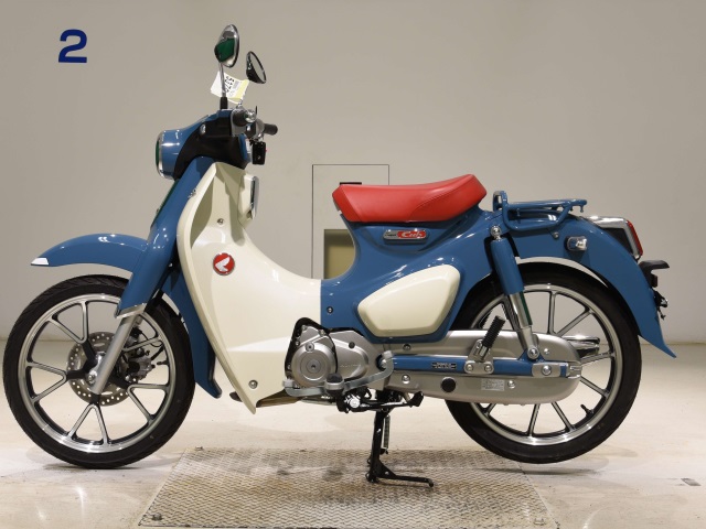 Honda C125-2