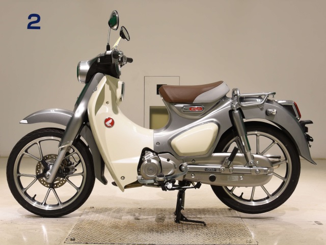 Honda C125-2
