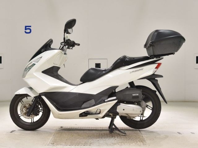 Honda PCX125-2