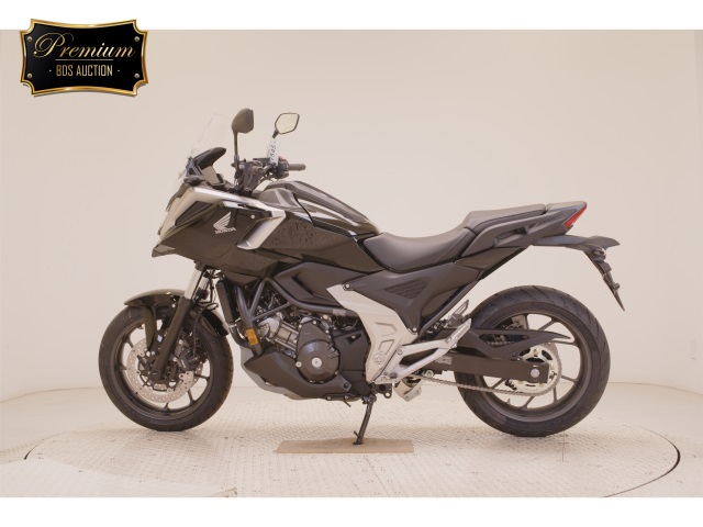 Honda NC750XD-3