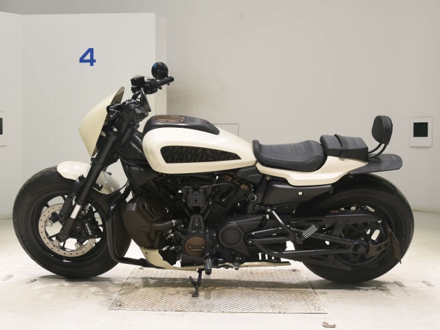 Harley-Davidson Sportster S RH1250S