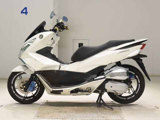 Honda PCX125-2