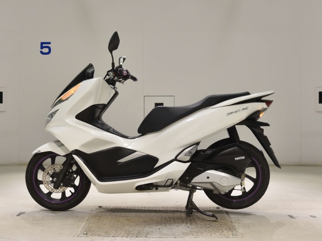 Honda PCX125-3