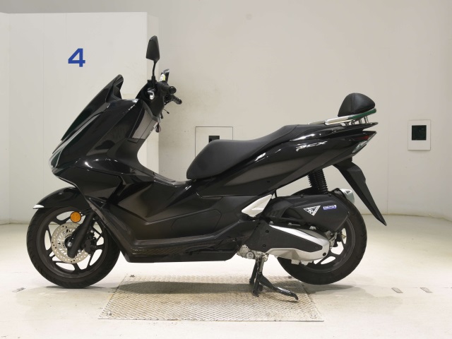 Honda PCX125-4