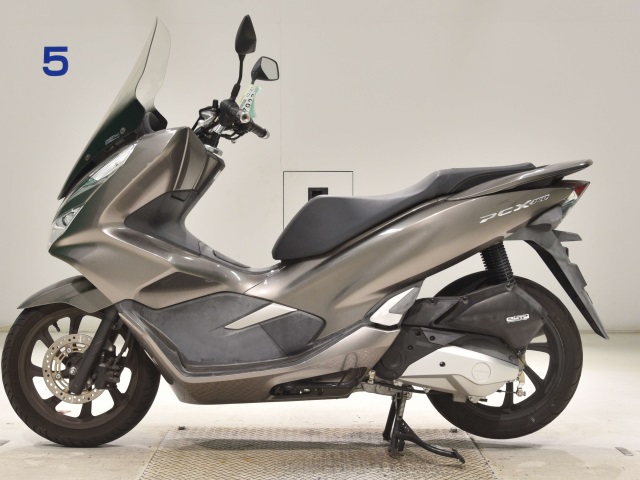 Honda PCX150-3