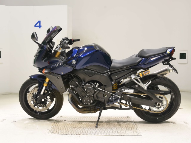 Yamaha FZ-1 FAZER