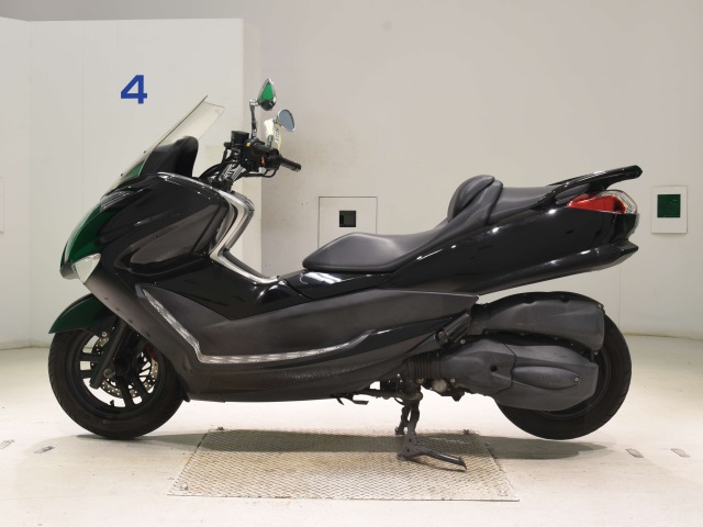 Yamaha MAJESTY 250-4