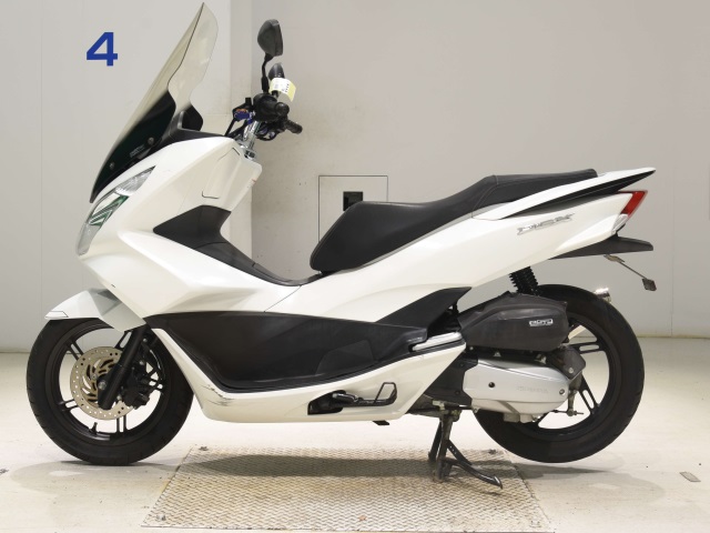 Honda PCX125-2