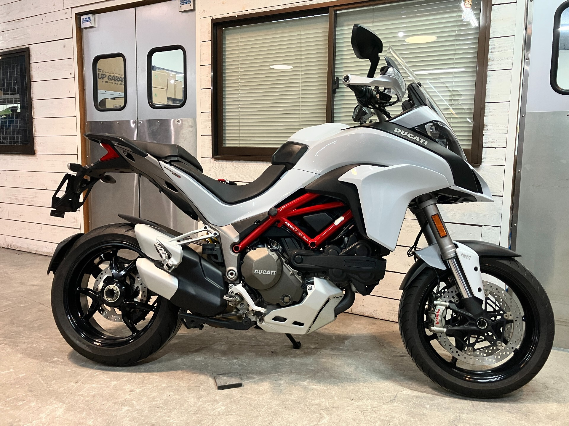 Ducati MULTISTRADA 1200S