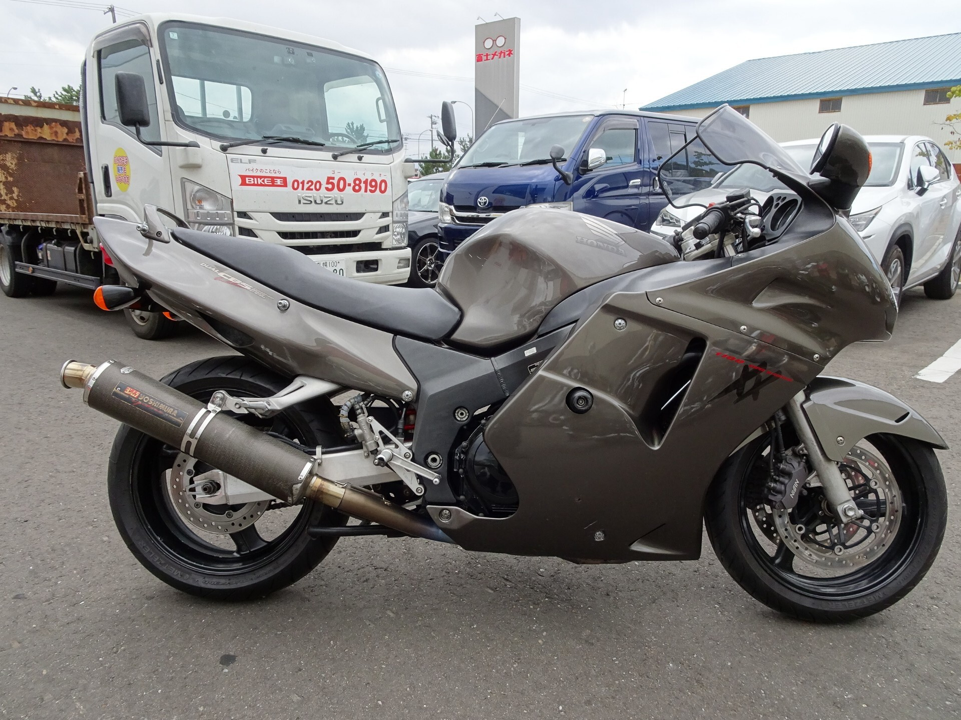 Ducati MONSTER 400