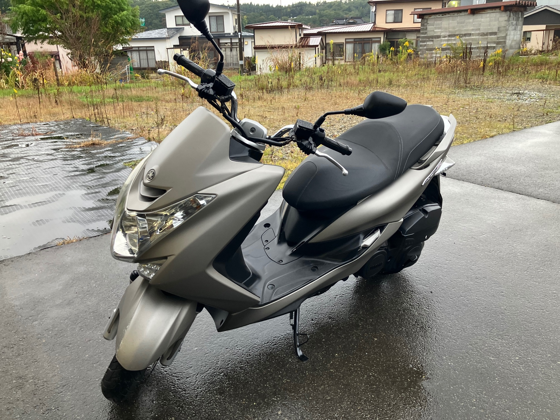 Yamaha MAJESTYS