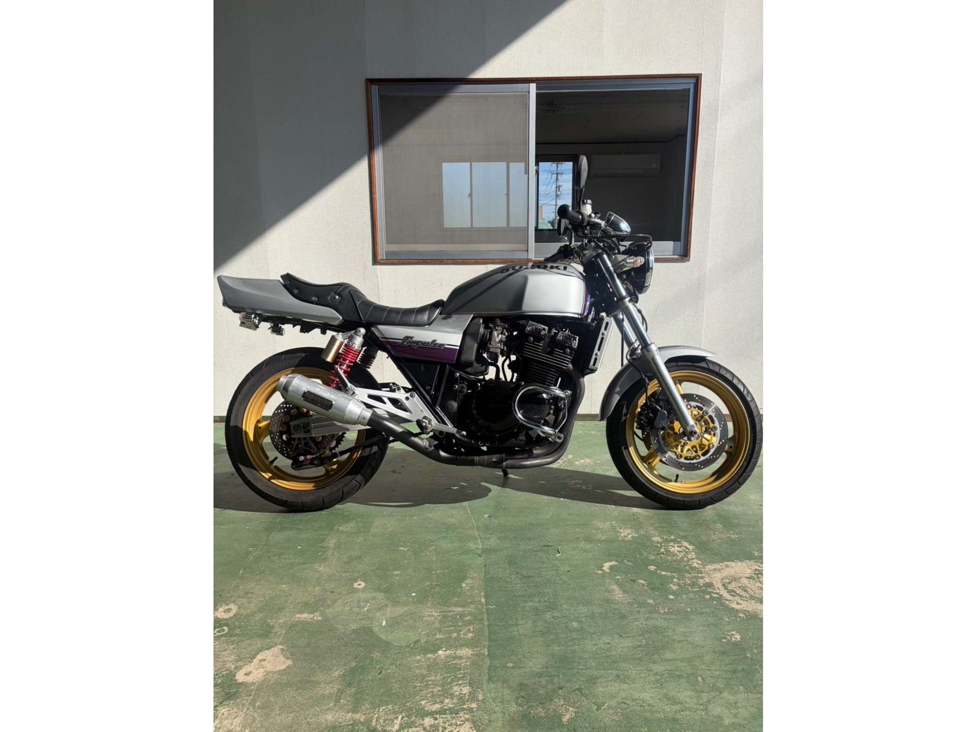 Suzuki GSX400