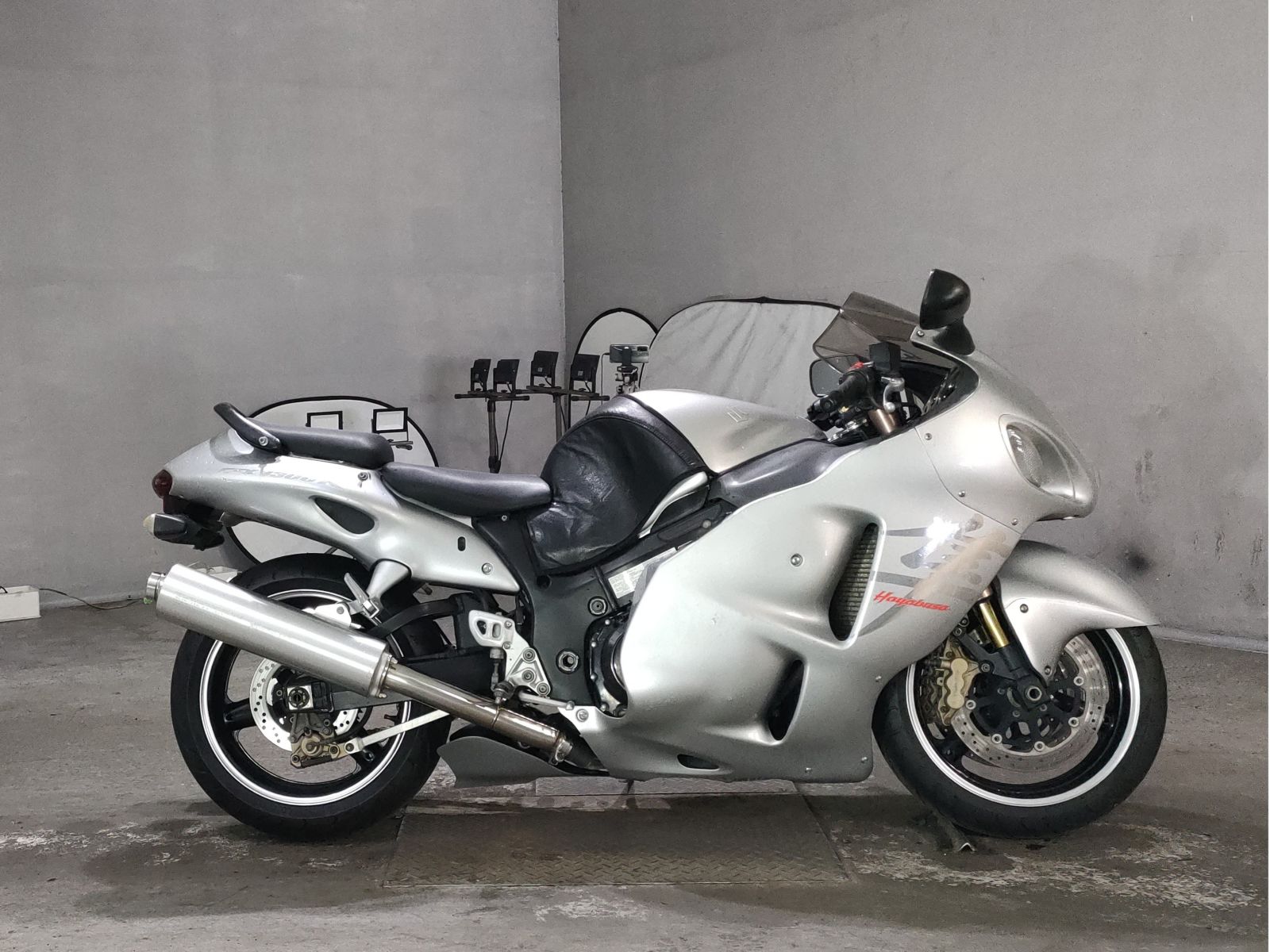 Suzuki GSX1300R HAYABUSA
