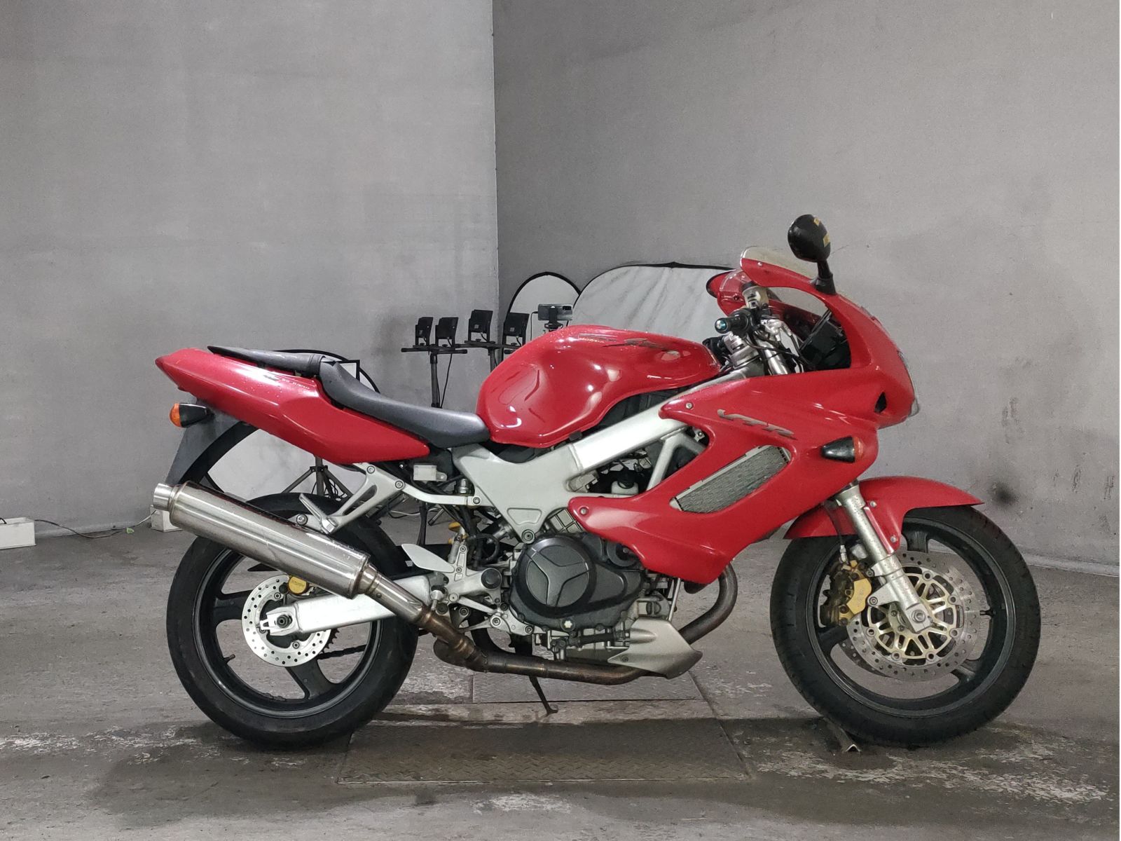 Honda VTR1000F