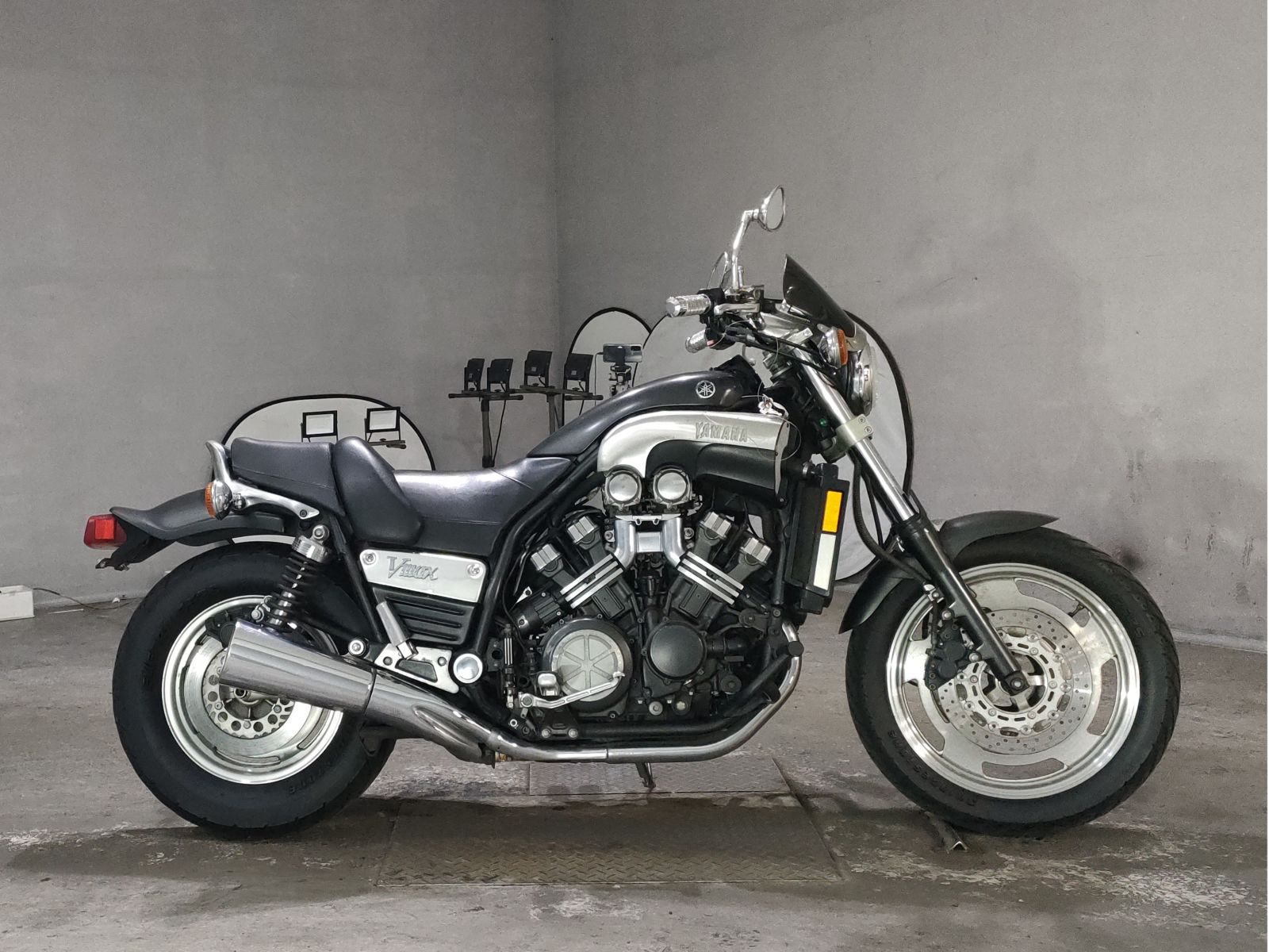Yamaha V-MAX