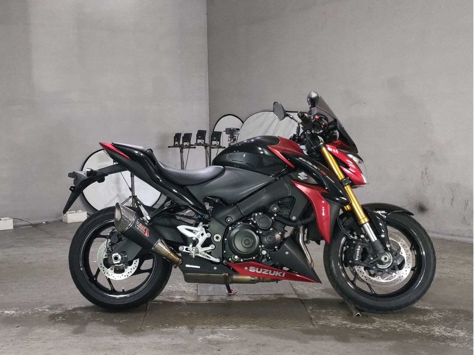 Suzuki GSX-S1000