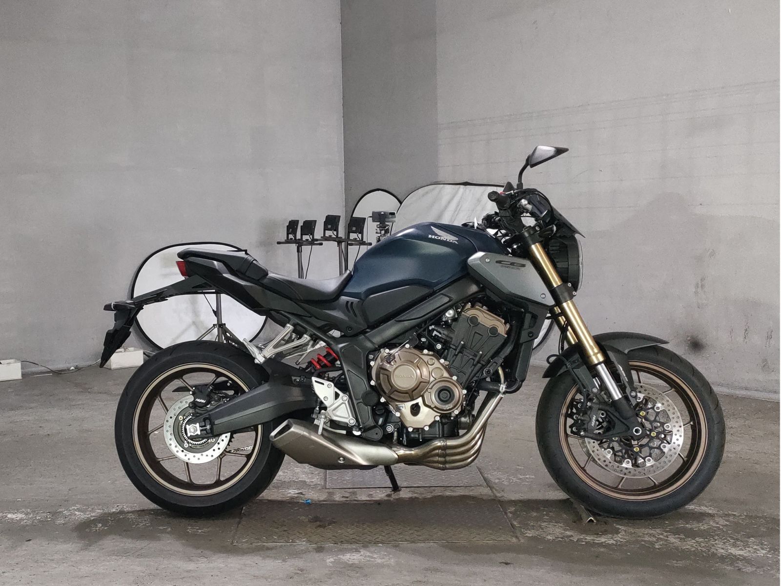 Honda CB650R