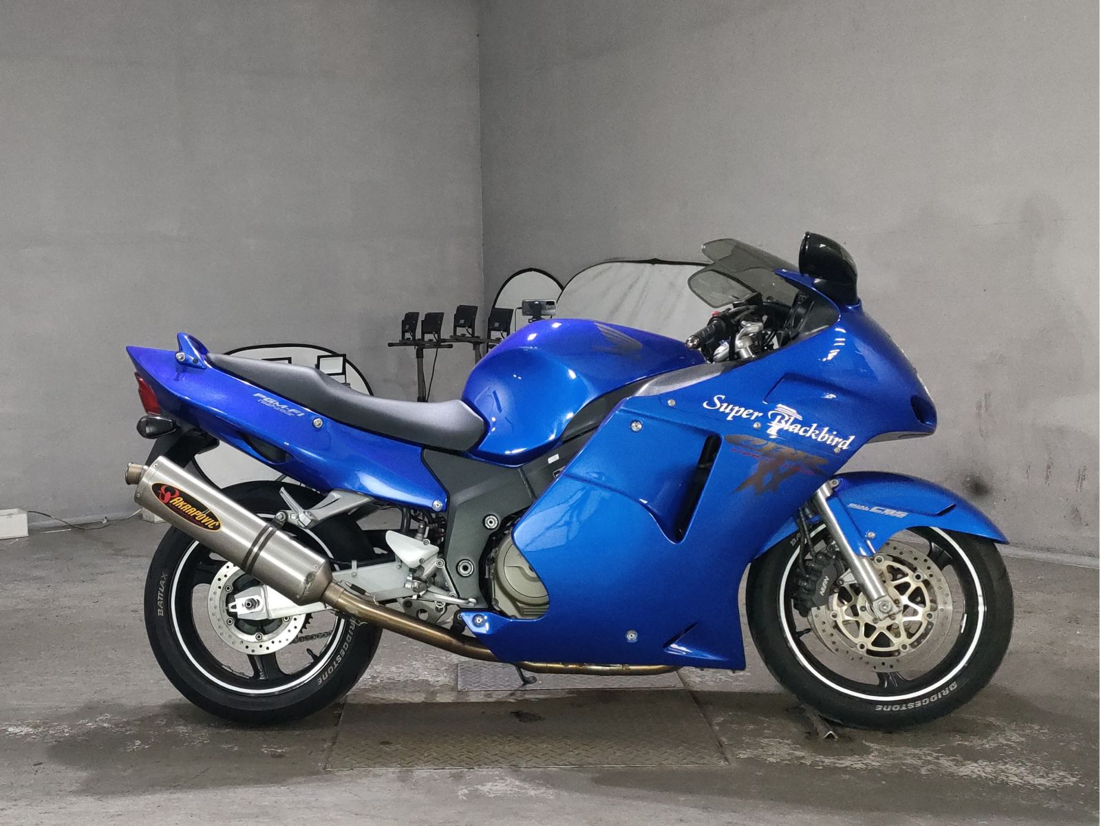Honda CBR1100XX