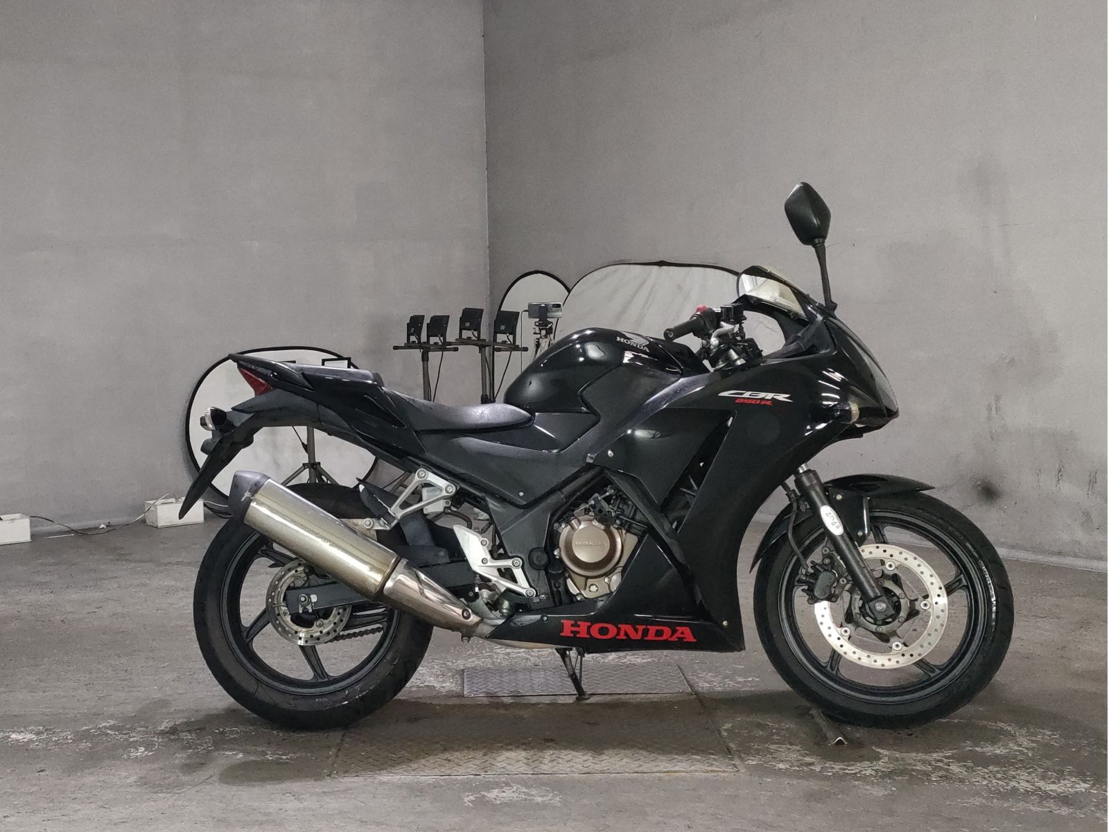 Honda CBR250R