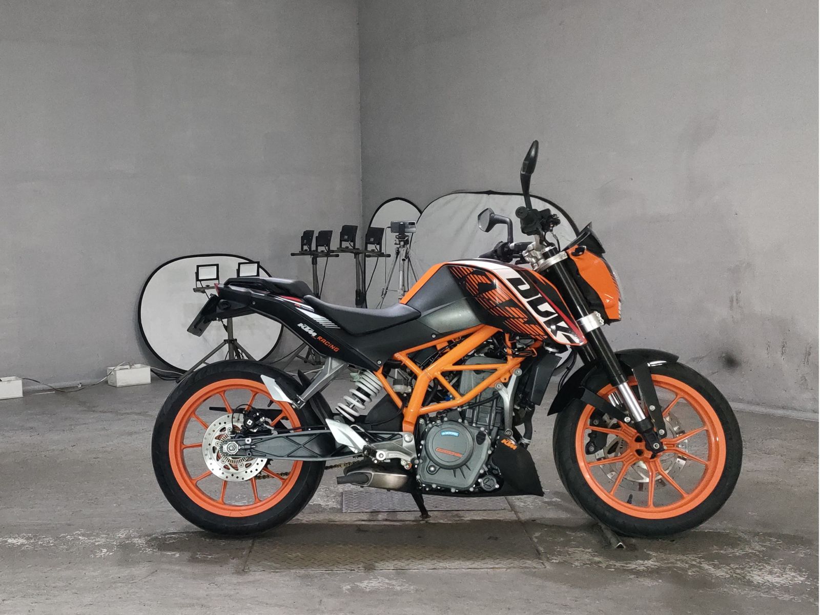 KTM 390 DUKE