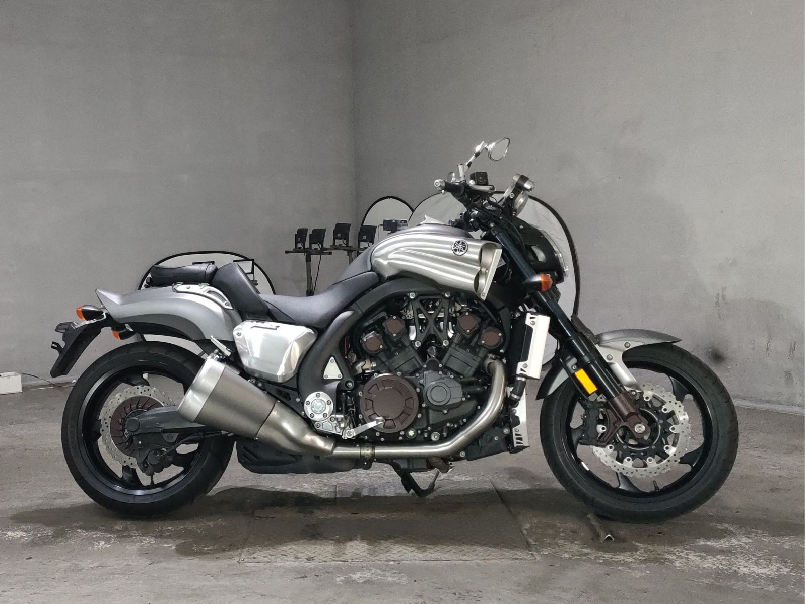 Yamaha V-MAX