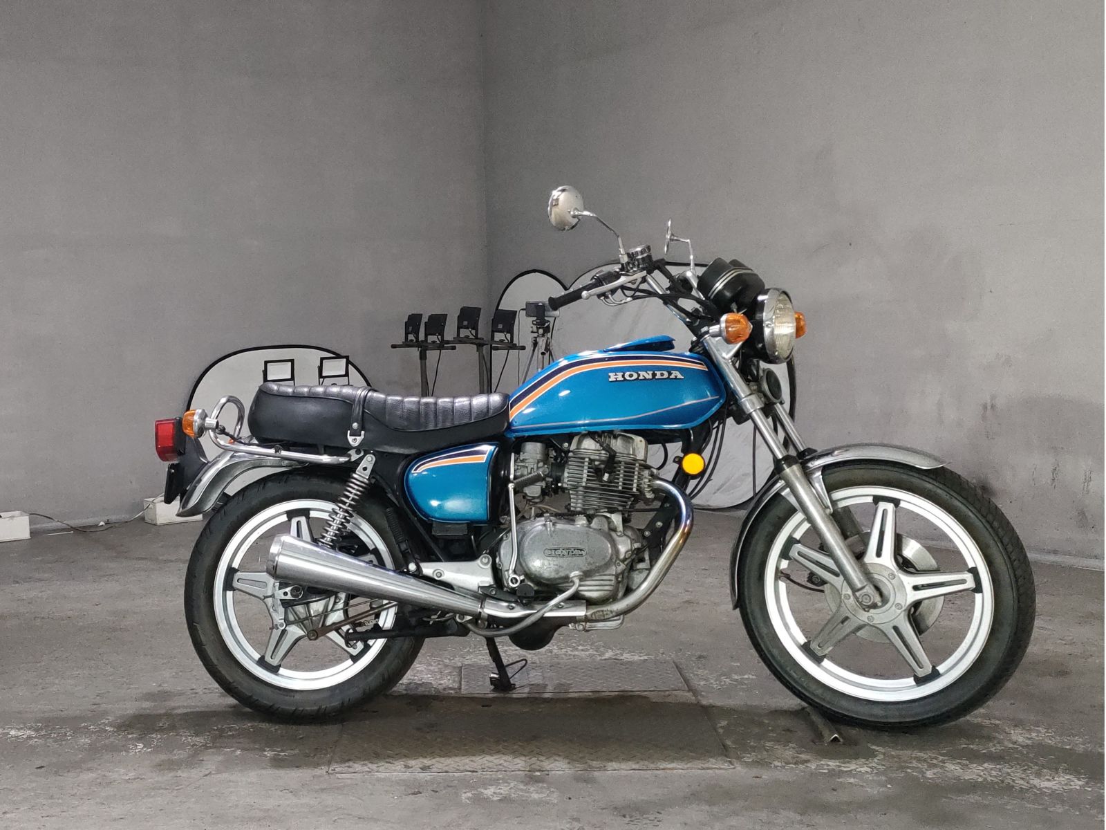 Honda CB400