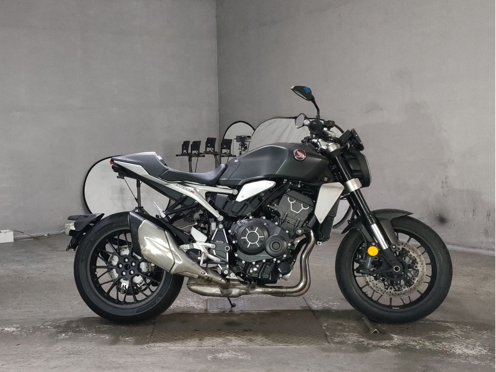 Honda CB1000R
