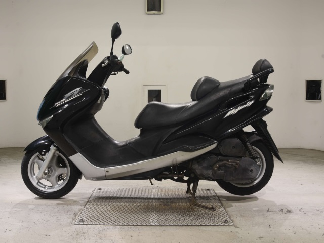 Yamaha MAJESTY 125FI