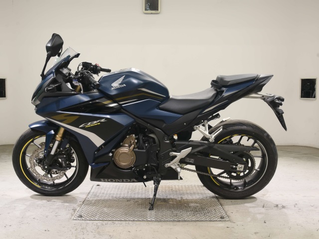 Honda CBR400R-2