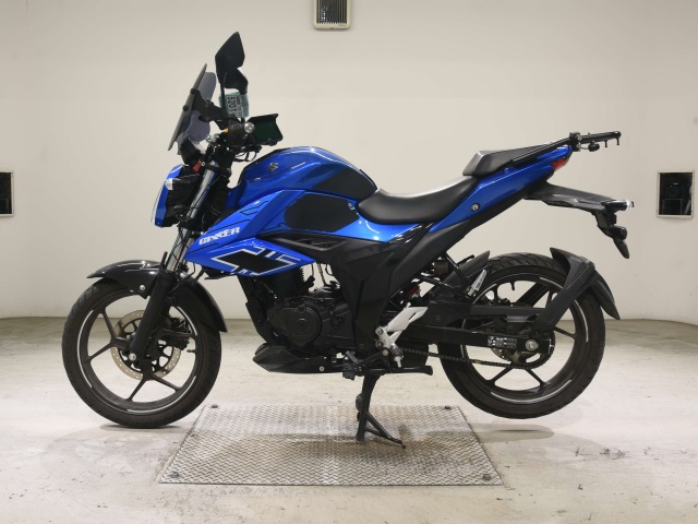 Suzuki GIXXER-150