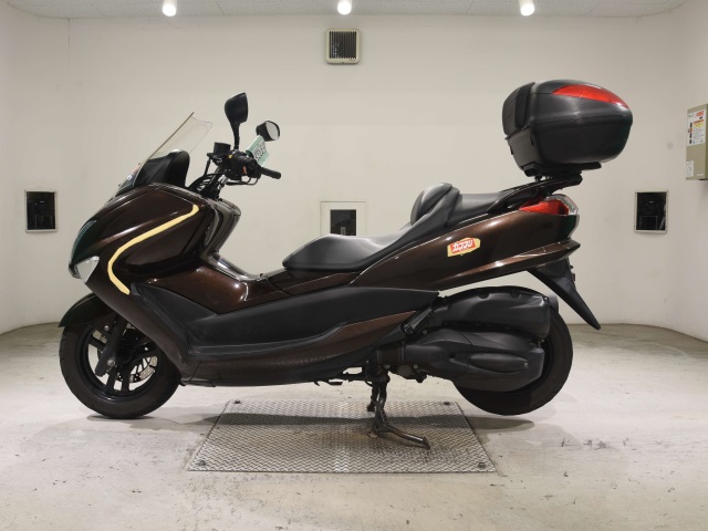 Yamaha MAJESTY 250-4