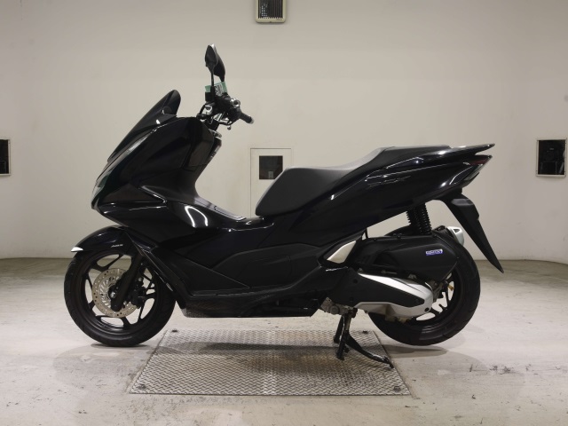 Honda PCX125-4