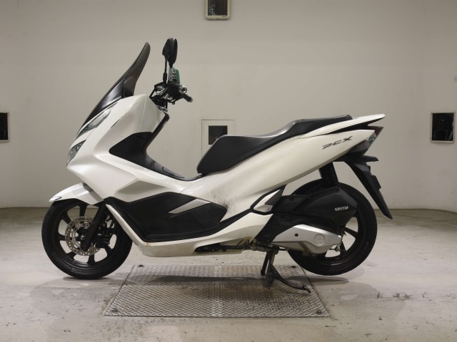 Honda PCX125-3