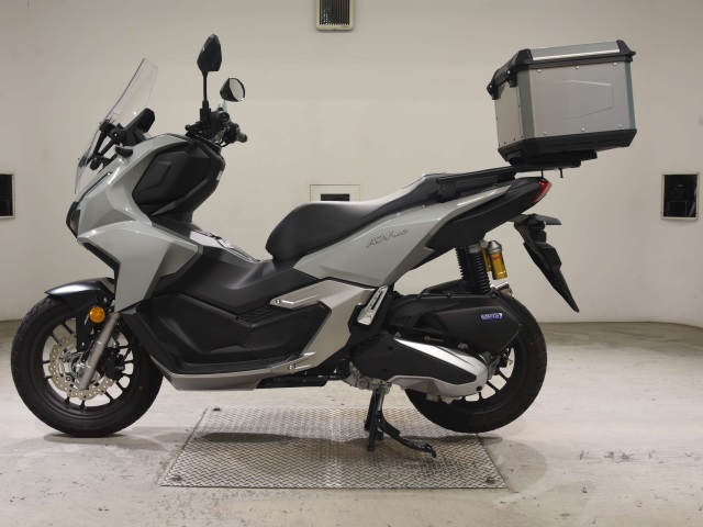 Honda ADV160