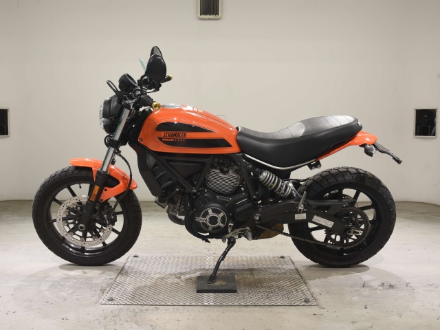 Ducati SCRAMBLER SIXTY2